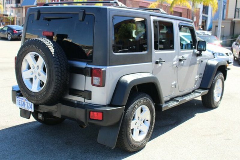 2013 JEEP WRANGLER UNLIMITED SPORT (4x4) JK MY13