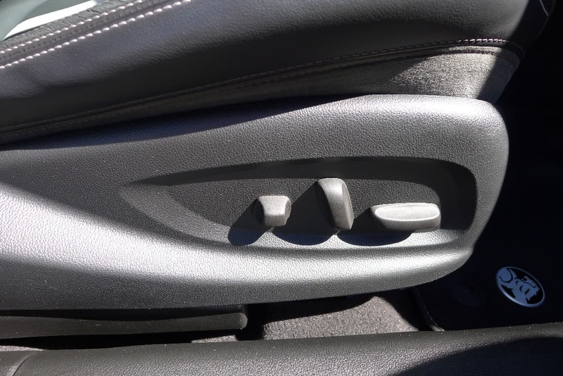 2014 HOLDEN CALAIS V VF