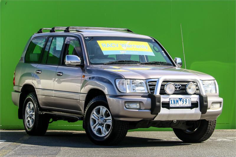 2003 TOYOTA LANDCRUISER Sahara UZJ100R