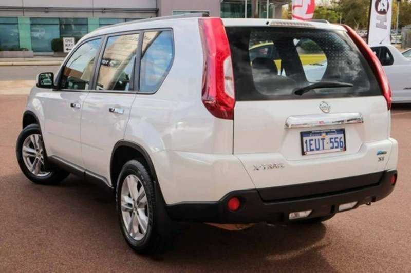 2011 NISSAN X-TRAIL ST (FWD) T31 MY11