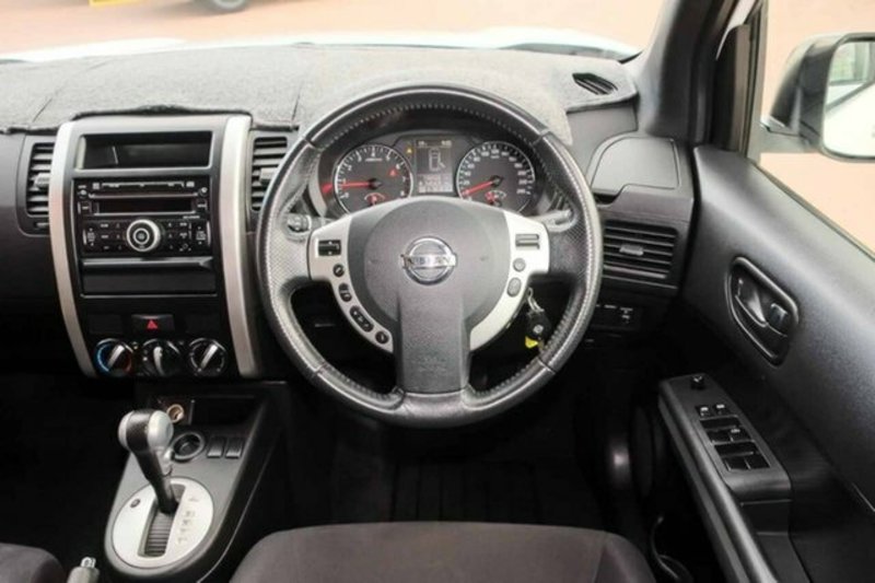 2011 NISSAN X-TRAIL ST (FWD) T31 MY11