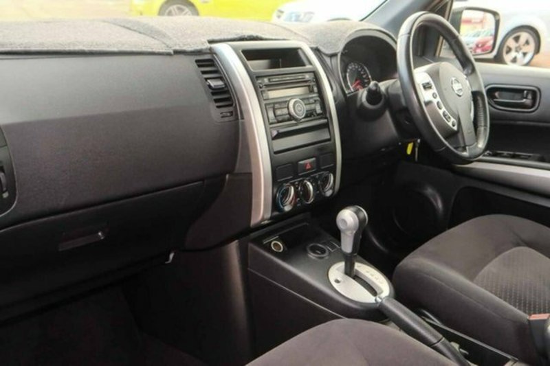 2011 NISSAN X-TRAIL ST (FWD) T31 MY11