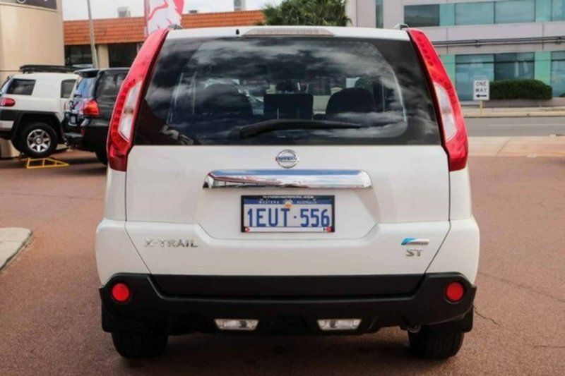 2011 NISSAN X-TRAIL ST (FWD) T31 MY11