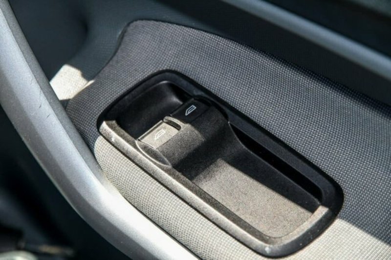 2012 FORD FIESTA CL WT