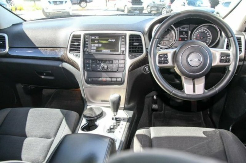 2013 JEEP GRAND CHEROKEE LAREDO (4x4) WK MY13