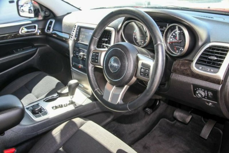 2013 JEEP GRAND CHEROKEE LAREDO (4x4) WK MY13