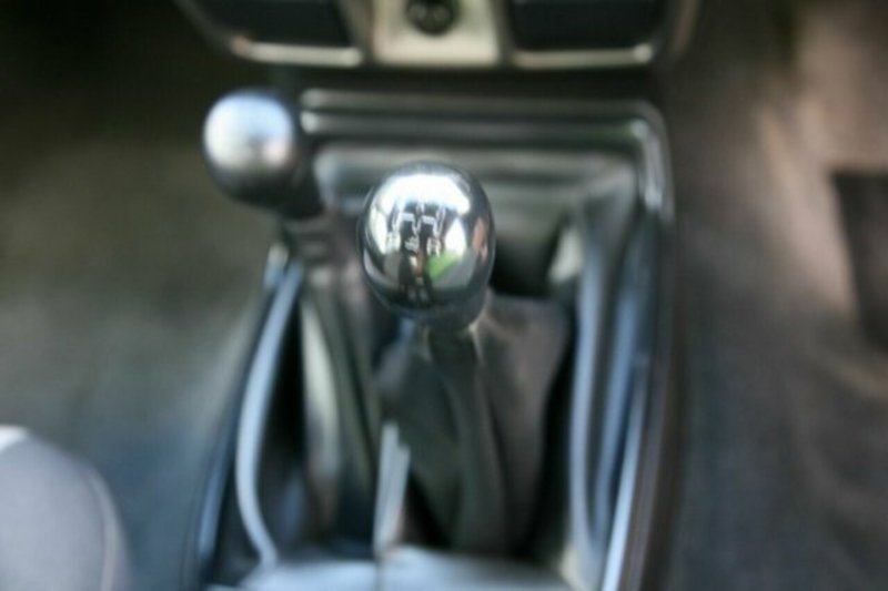 2006 NISSAN NAVARA ST-R D22 S2