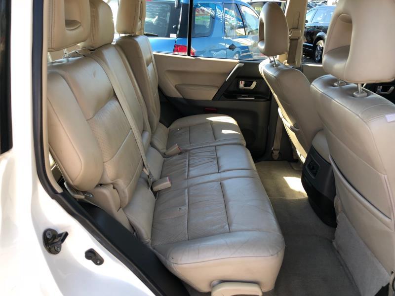 2003 MITSUBISHI PAJERO EXCEED 7 SEATER NP 4X4 3.8L V6