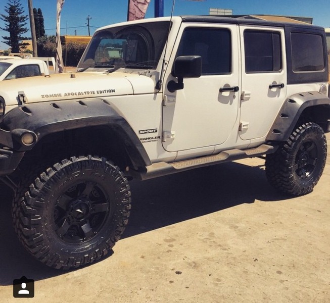 2011 JEEP WRANGLER UNLIMITED SPORT (4x4) JK MY09
