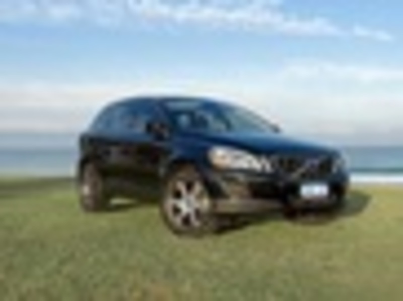 2011 VOLVO XC60 D5 R-DESIGN DZ MY11