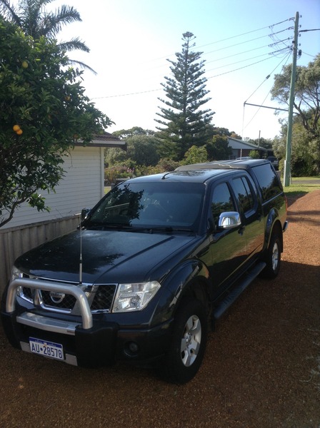 2007 NISSAN NAVARA ST-X (4x4) D40