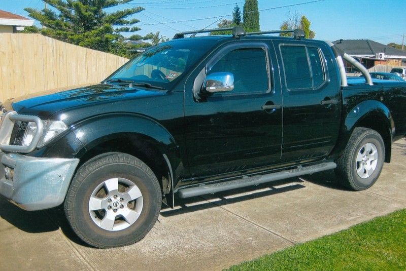 2008 NISSAN NAVARA ST-X (4x4) D40