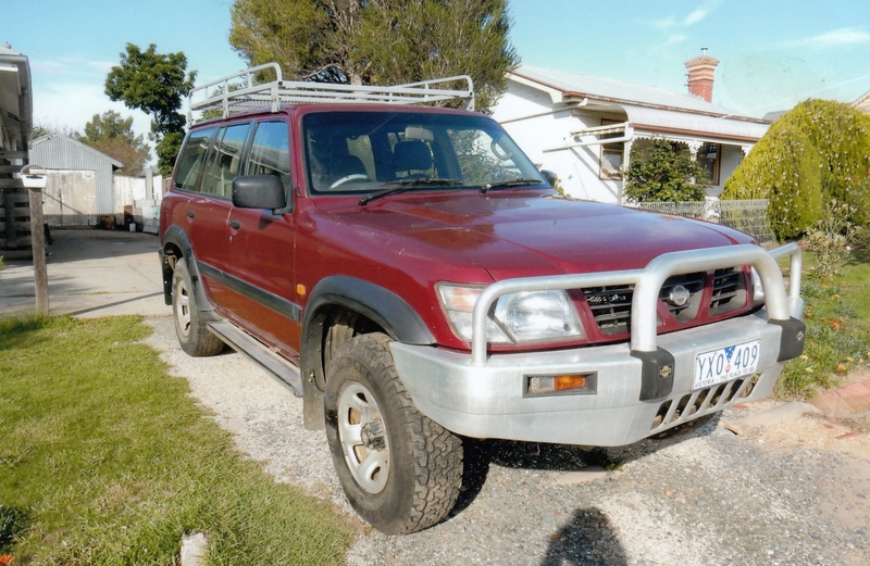 1999 NISSAN PATROL ST (4x4) GU