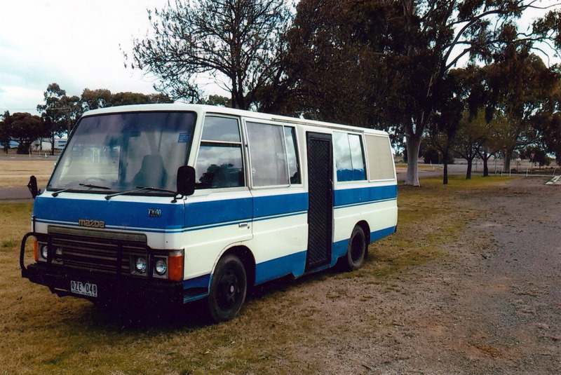 1983 MAZDA T3000
