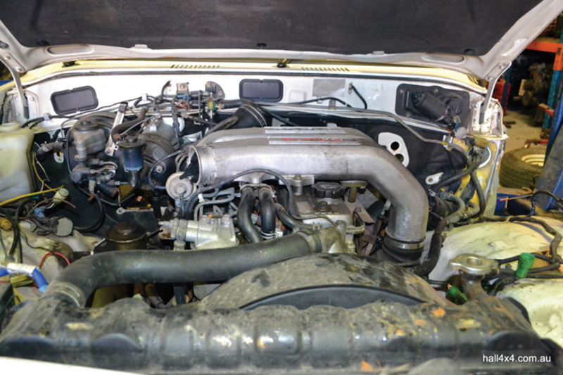 1988 TOYOTA LANDCRUISER SAHARA (4x4) HJ61RG 1649