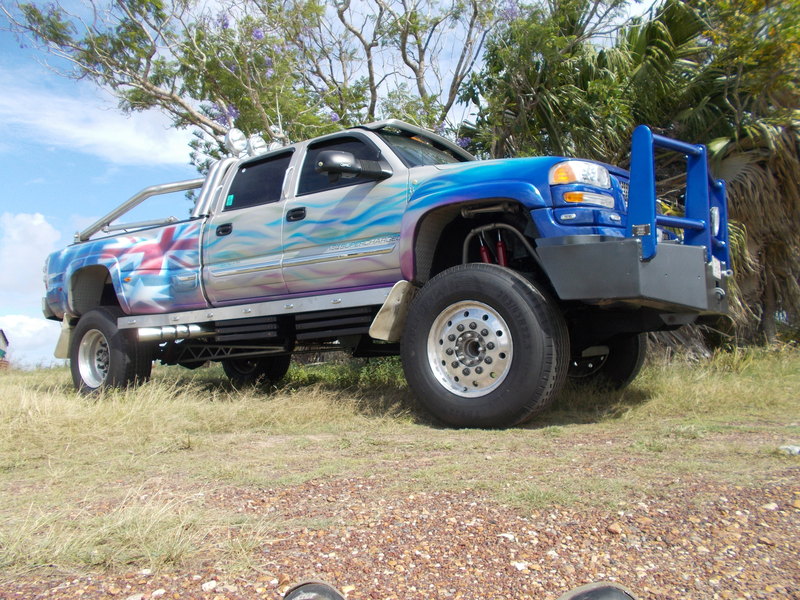 2006 CHEVROLET CUSTOM 4X4