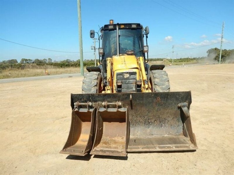 0 JCB 4CX