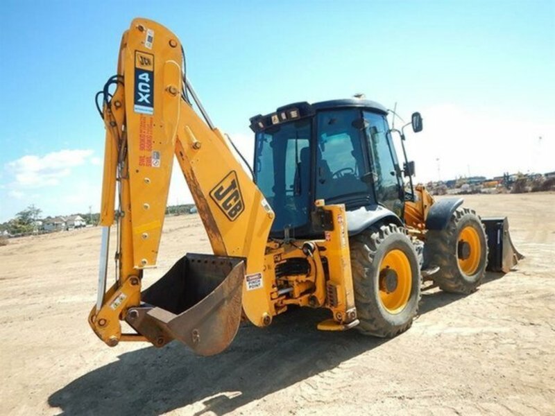 0 JCB 4CX