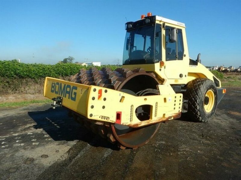 0 Bomag BW216D-4