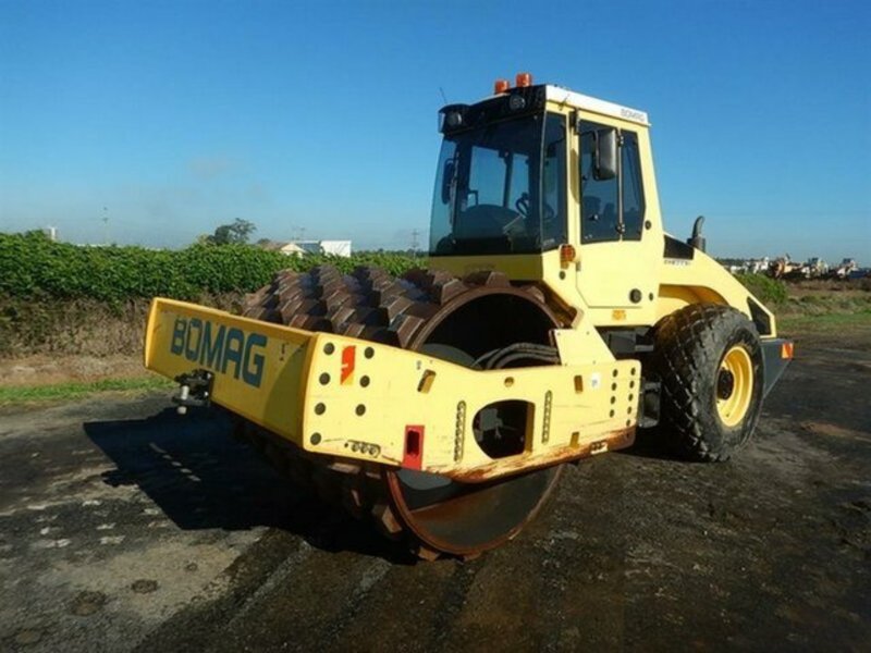 0 Bomag BW216D-4