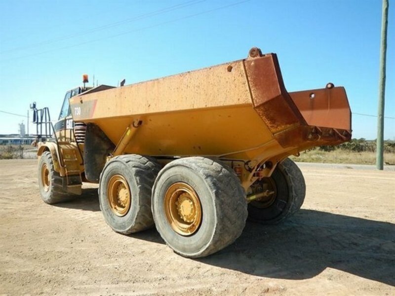 0 CAT 730 6x6