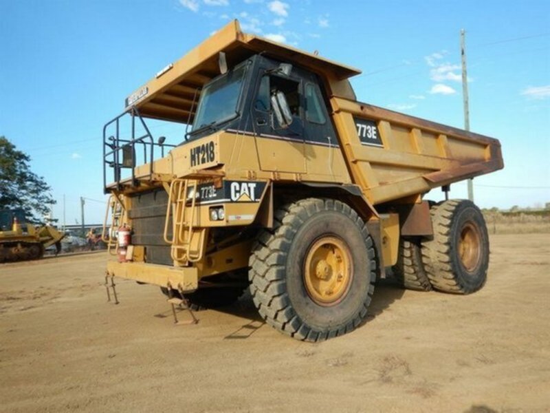 0 CAT 773E 4x2
