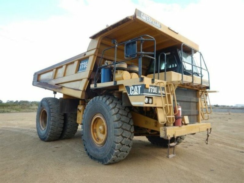 0 CAT 773E 4x2