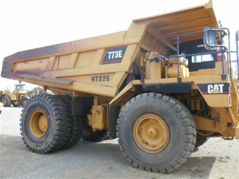 0 CAT 773E 4x2