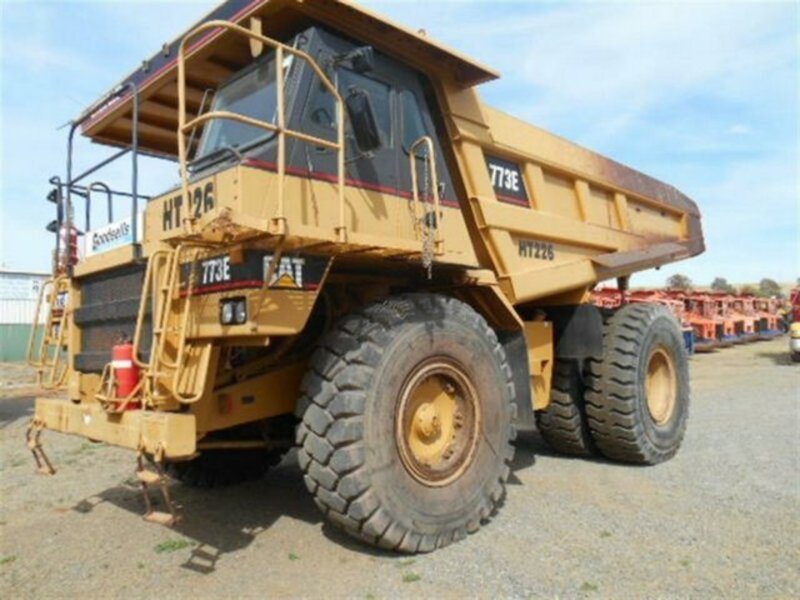 0 CAT 773E 4x2
