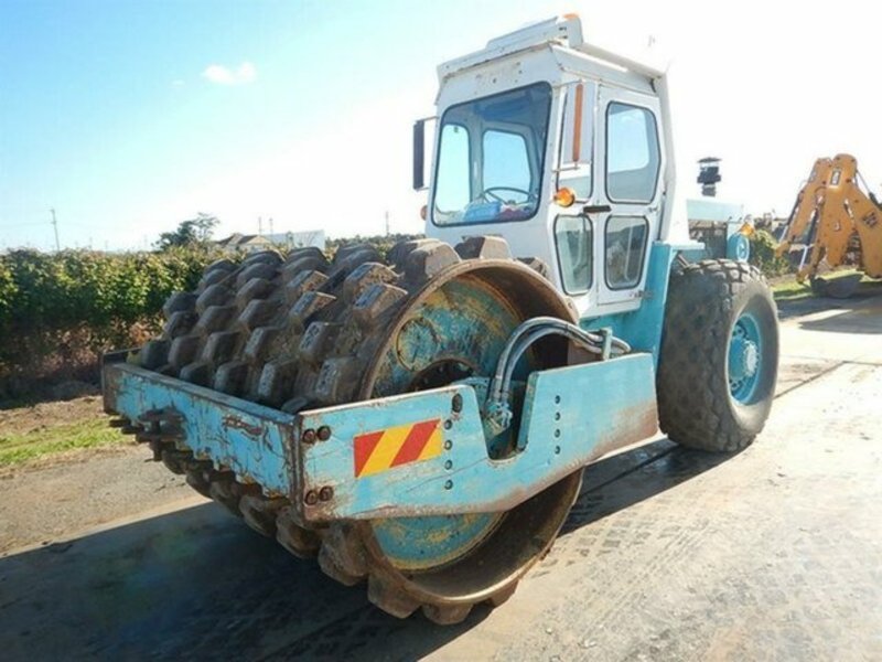 0 Bomag BW212PD-2