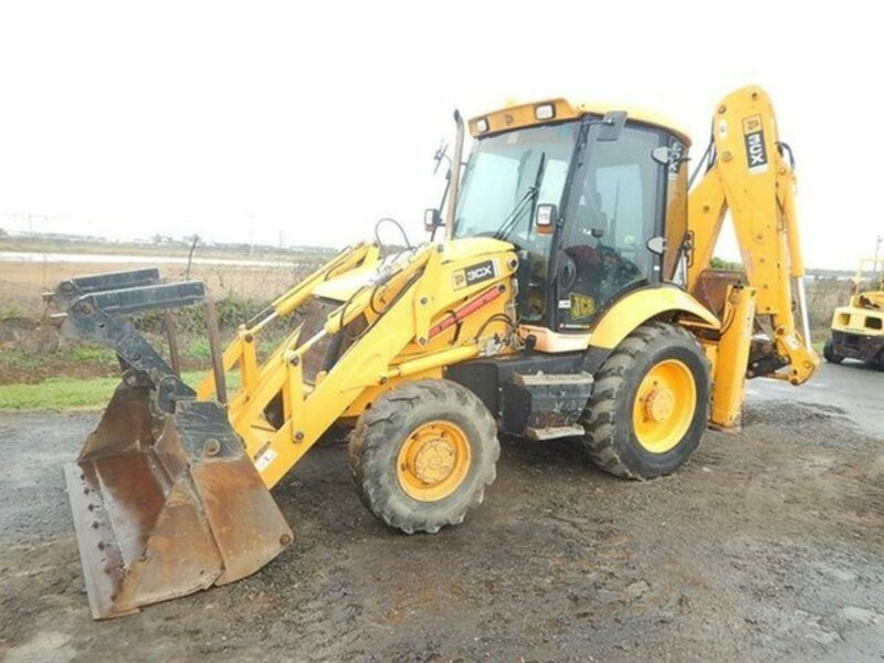 0 JCB 3CX