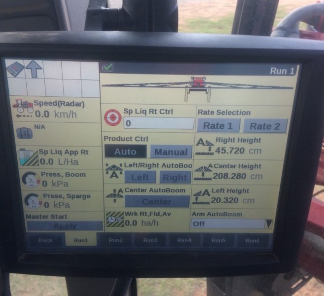 Case IH 4430 Sprayer