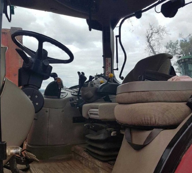 Case IH MXU115 Tractor