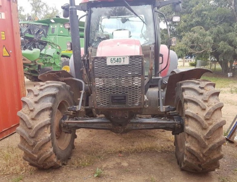 Case IH MXU115 Tractor