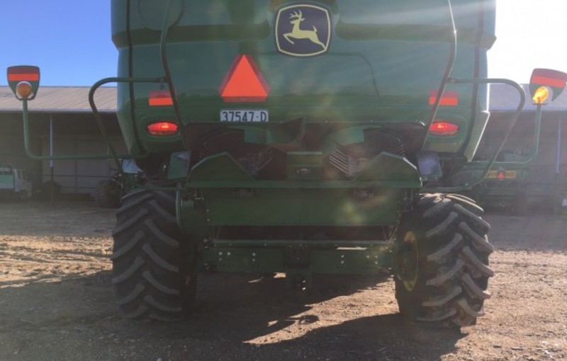 JOHN DEERE S690 Harvester Header