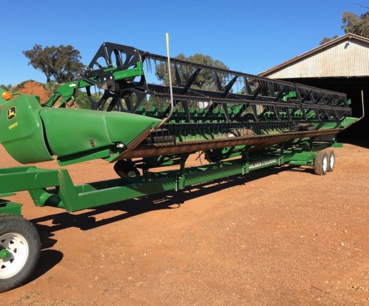 JOHN DEERE S690 Harvester Header