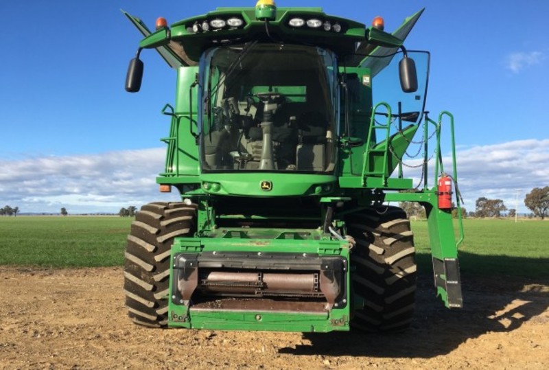 JOHN DEERE S690 Harvester Header