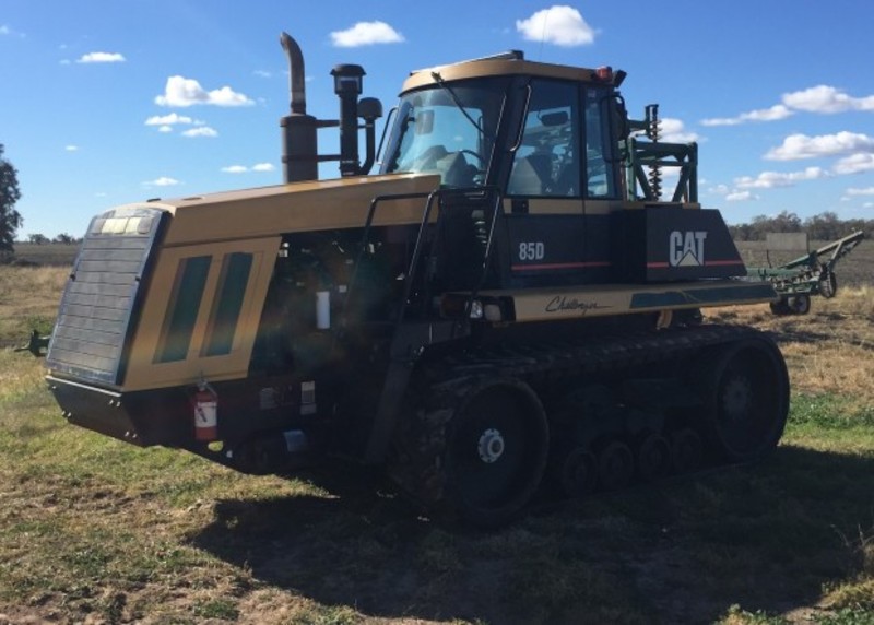 Challenger 85D Tractor