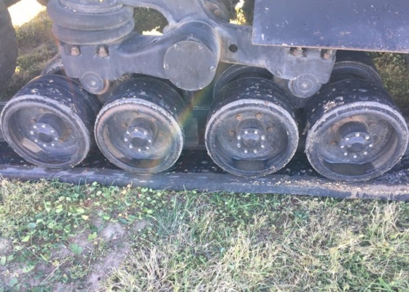 Challenger 85D Tractor