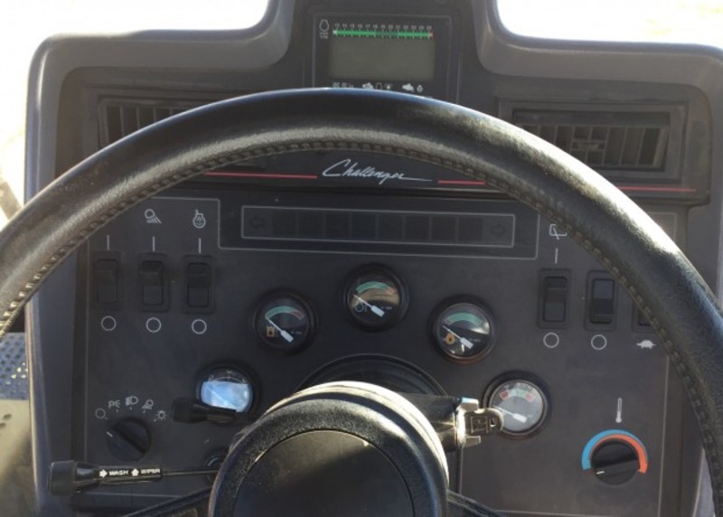 Challenger 85D Tractor