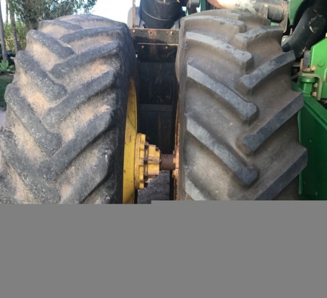 JOHN DEERE 9420 Tractor