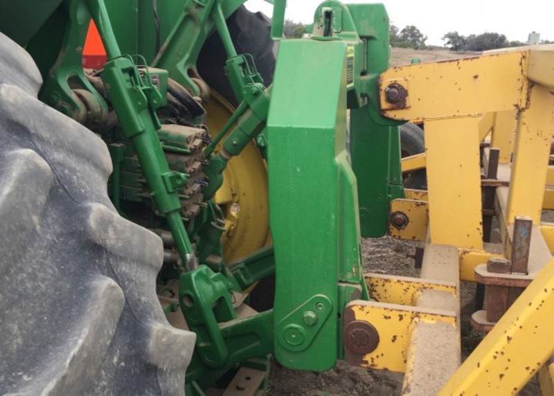 JOHN DEERE 8345R Tractor