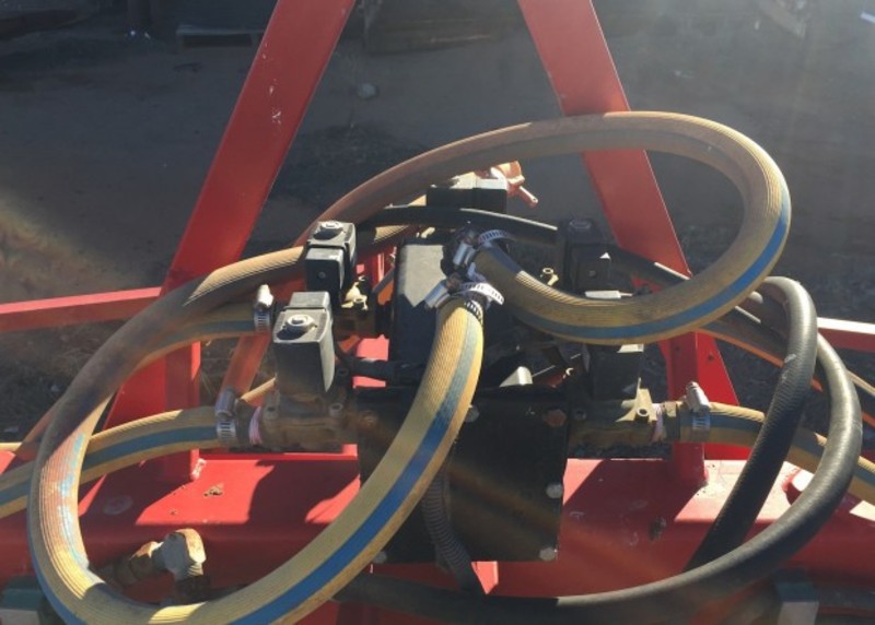 Custom 24M Sprayer