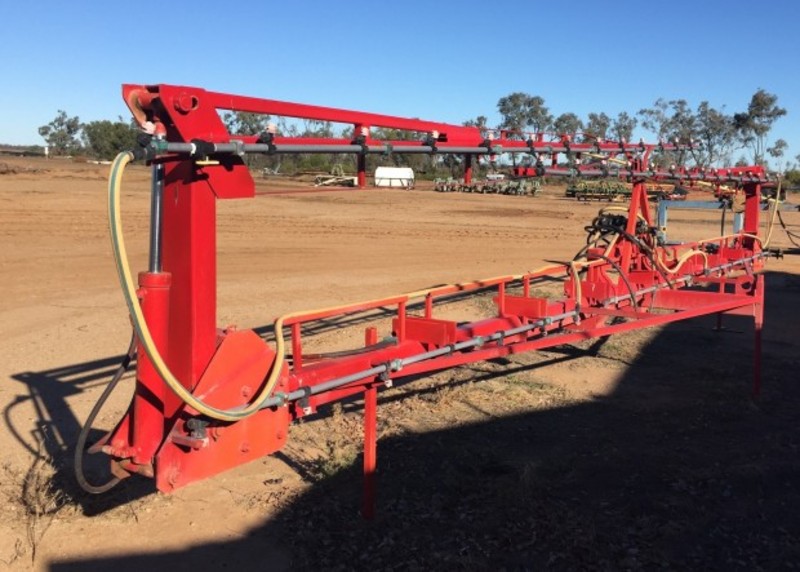 Custom 24M Sprayer