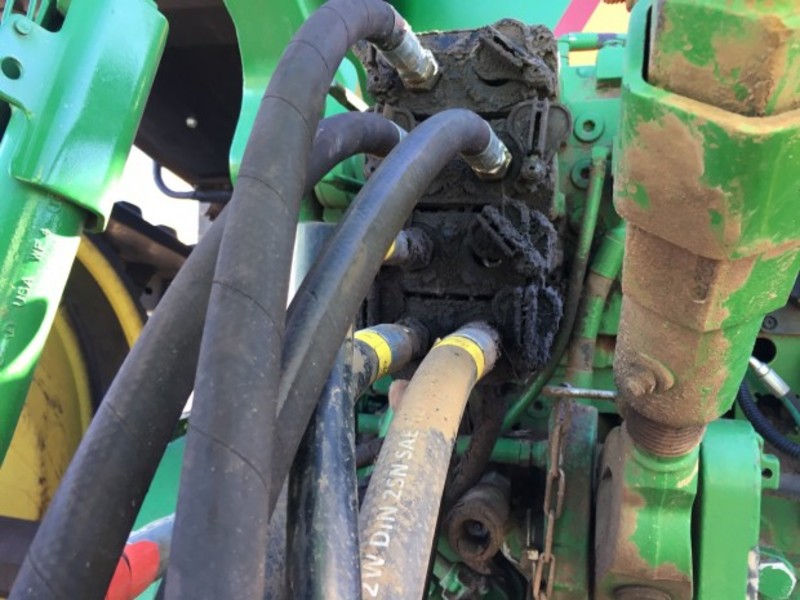 JOHN DEERE 8360RT Tractor