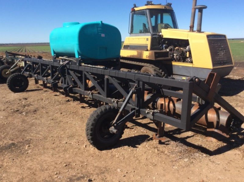 Custom Fertiliser Bar