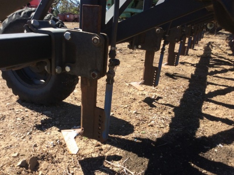 Custom Fertiliser Bar