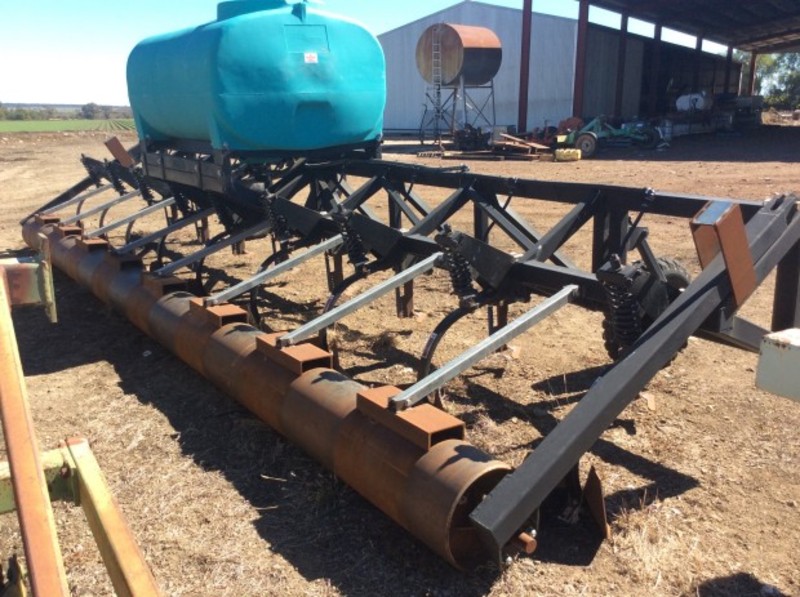 Custom Fertiliser Bar