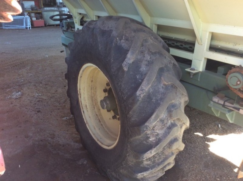 MARSHALL 810T Fertilizer Slurry Equip