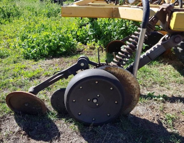 JOHN DEERE 90 SERIES Seeding Planting Equip